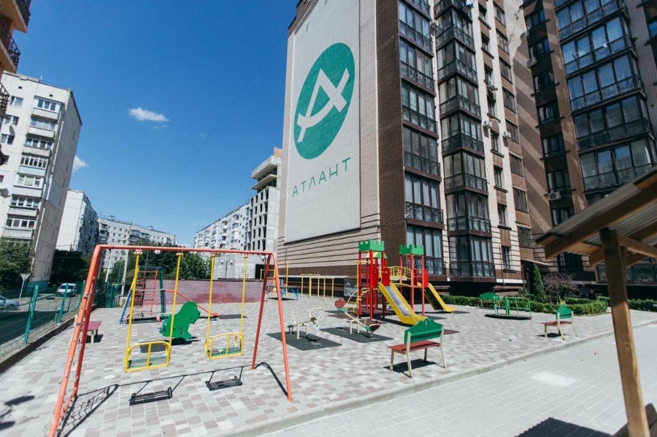 Atlant Luxury Family Apart Поряд З Тц Депот, Безконтактне Заселення Apartamento Chernivtsi Exterior foto